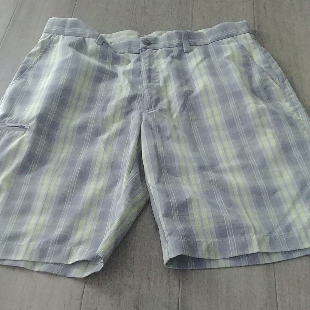 Grand Slam men's shorts. Light weight. Like new!